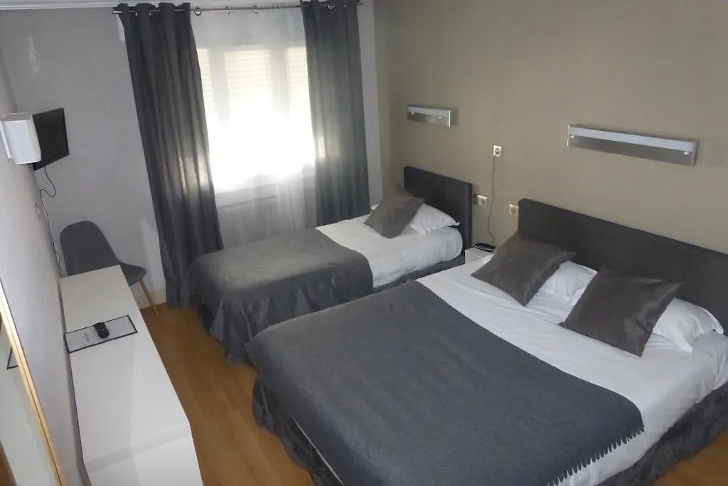Laennec Otel Lyon 3*,  Fransa